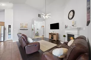 5501 Penwell Dr, Fort Worth, TX 76135 - Photo 4