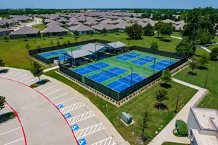 200 Sleepy Willow Ln, McKinney, TX 75071 - Photo 30