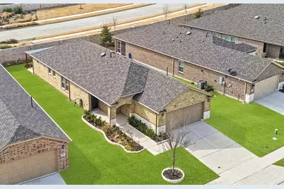 200 Sleepy Willow Lane, McKinney, TX 75071 - Photo 6