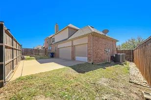 13136 Mapleton Dr, Frisco, TX 75035 - Photo 2