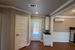 9941 Mixon Dr, Dallas, TX 75220 - Photo 10