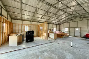 6202 New Mexico Trail, Granbury, TX 76048 - Photo 14