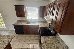 2406 Villanova St, Arlington, TX 76018 - Photo 6