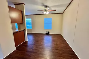 1085 Highland Cir, Springtown, TX 76082 - Photo 6