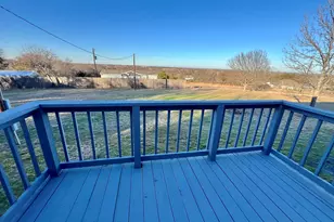 1085 Highland Cir, Springtown, TX 76082 - Photo 20