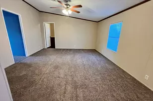 1085 Highland Cir, Springtown, TX 76082 - Photo 6