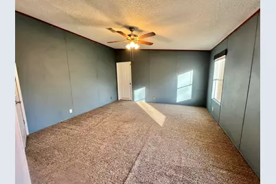 1085 Highland Circle, Springtown, TX 76082 - Photo 12