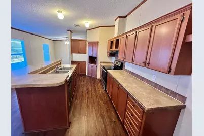 1085 Highland Circle, Springtown, TX 76082 - Photo 10