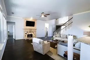 2800 Longtown Dr, Plano, TX 75093 - Photo 10