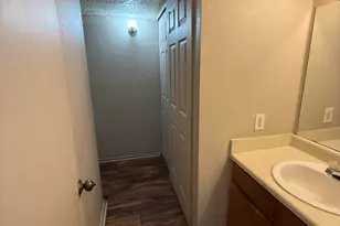 6050 Melody Ln, Dallas, TX 75231 - Photo 12