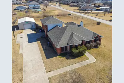 605 Lakeridge Drive, Lavon, TX 75166 - Photo 1