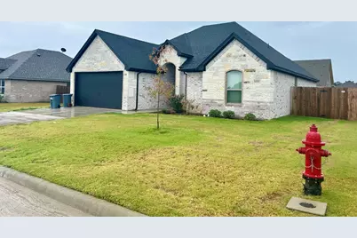 1311 Oleander Drive, Tolar, TX 76476 - Photo 2