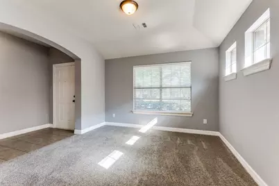 4709 Brighton Drive, McKinney, TX 75070 - Photo 2