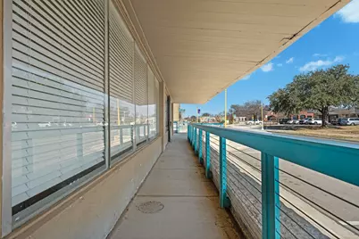 520 Elm Street, Waco, TX 76704 - Photo 6