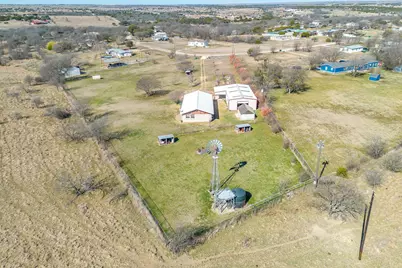 235 S Skyline Court, Cresson, TX 76035 - Photo 10