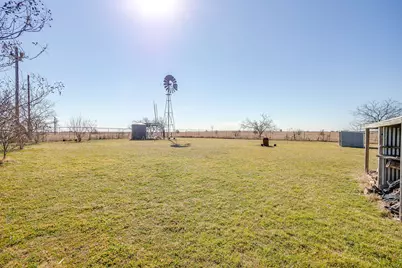 235 S Skyline Court, Cresson, TX 76035 - Photo 26