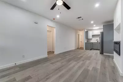 3242 Pine Street, Dallas, TX 75215 - Photo 8