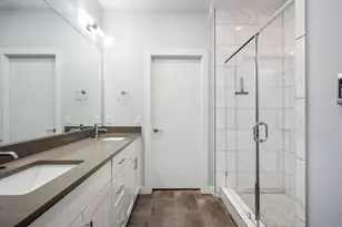 653 Culpepper Pl, Dallas, TX 75208 - Photo 18