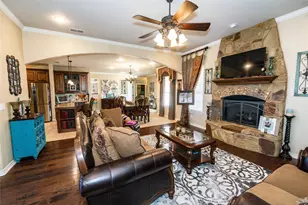 209 Benton St, Nocona, TX 76255 - Photo 20