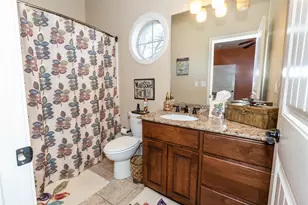 209 Benton St, Nocona, TX 76255 - Photo 30