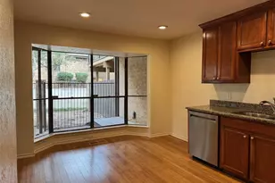 4422 Westdale Ct, Fort Worth, TX 76109 - Photo 6