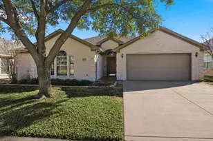 5809 Parkplace Dr, Denton, TX 76226 - Photo 2