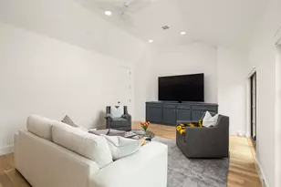 5019 Lark Ln, Dallas, TX 75209 - Photo 22