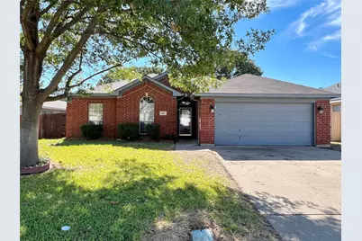 4021 Busch Gardens Drive, Fort Worth, TX 76123 - Photo 1