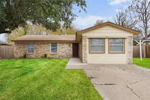 103 Lorie St, Alvarado, TX 76009 - Photo 4