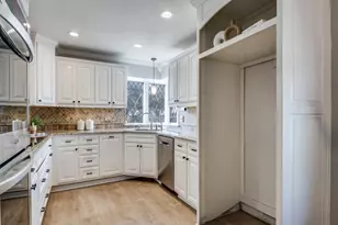 2810 Club Meadow Dr, Garland, TX 75043 - Photo 12