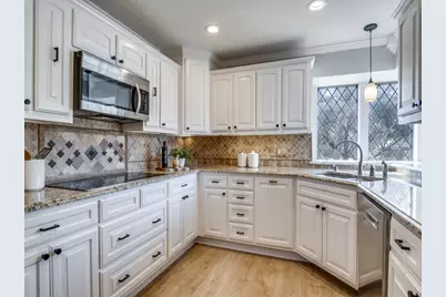 2810 Club Meadow Drive, Garland, TX 75043 - Photo 14