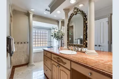 2810 Club Meadow Drive, Garland, TX 75043 - Photo 14