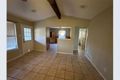 912 Red Oak Street, Azle, TX 76020 - Photo 4