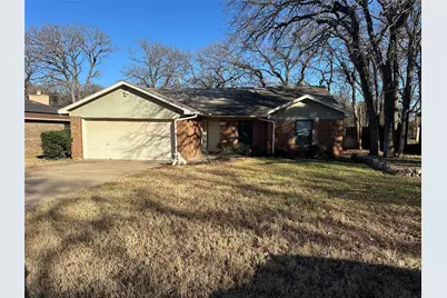 912 Red Oak Street, Azle, TX 76020 - Photo 1