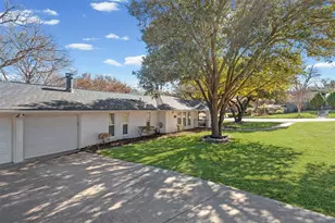 6612 Genoa Rd, Fort Worth, TX 76116 - Photo 2