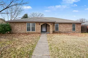 1511 Sabine Pass, Mesquite, TX 75150 - Photo 2