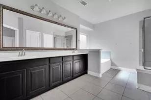 117 Melody Wy, Red Oak, TX 75154 - Photo 18