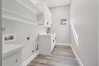 4180 Interurban Road, Lancaster, TX 75134 - Photo 14