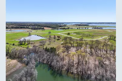 410 Peninsula Drive, Honey Grove, TX 75446 - Photo 20