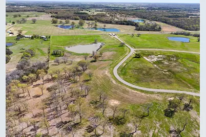 410 Peninsula Drive, Honey Grove, TX 75446 - Photo 14