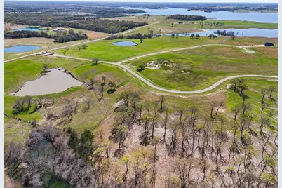 410 Peninsula Drive, Honey Grove, TX 75446 - Photo 12