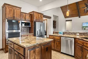 3512 Lakota Ct, Granbury, TX 76048 - Photo 12