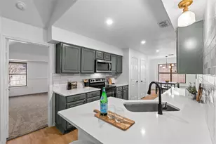 7417 Sean Dr, North Richland Hills, TX 76182 - Photo 10