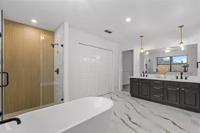 7417 Sean Drive, North Richland Hills, TX 76182 - Photo 18