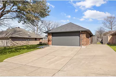 7417 Sean Drive, North Richland Hills, TX 76182 - Photo 30