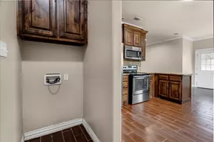 901 W Dubois St, Denison, TX 75020 - Photo 22