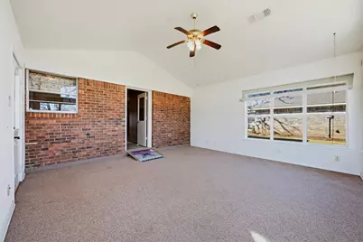 209 Modoc Trail, Lake Kiowa, TX 76240 - Photo 6