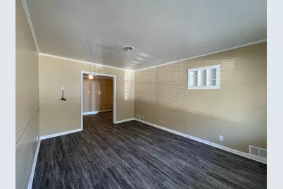 2310 Gilbert Circle, Arlington, TX 76010 - Photo 2