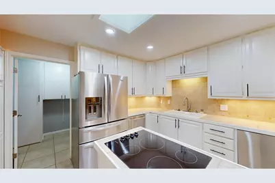 6920 Westover Drive, Granbury, TX 76049 - Photo 8