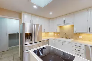 6920 Westover Dr, Granbury, TX 76049 - Photo 8